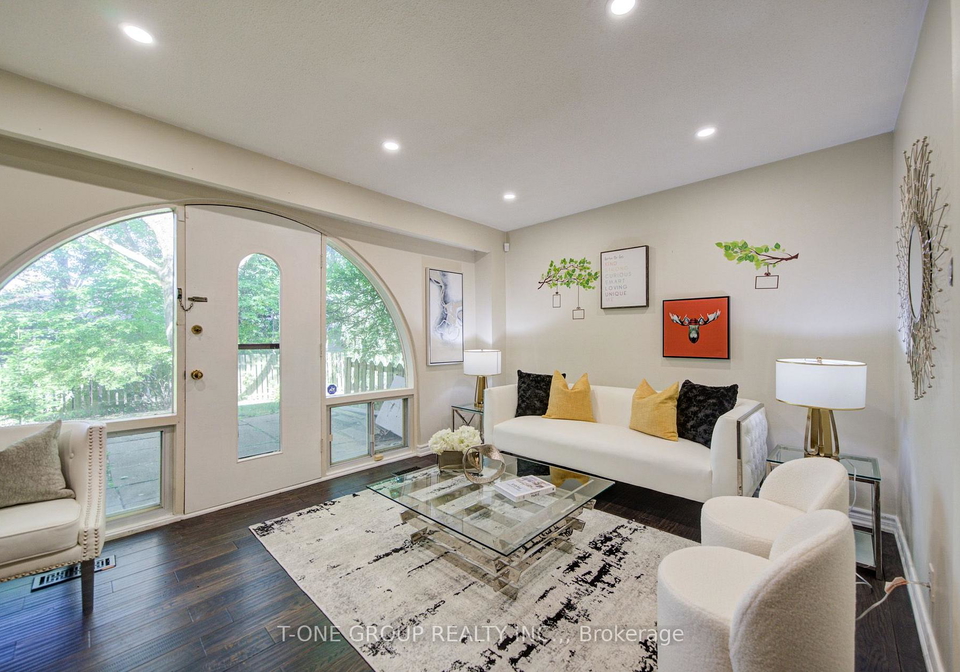 6-esterbrooke-avenue-toronto-north-york-ontario-c13637788