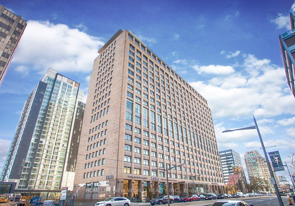 111-st-clair-avenue-w-toronto-toronto-ontario-c13637798