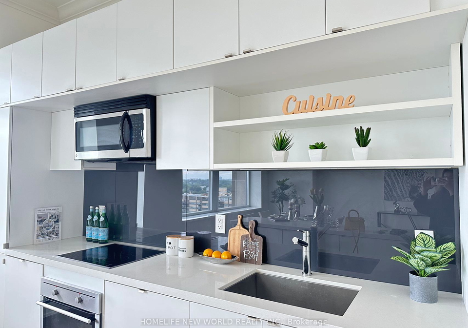 111-st-clair-avenue-w-toronto-toronto-ontario-c13637798