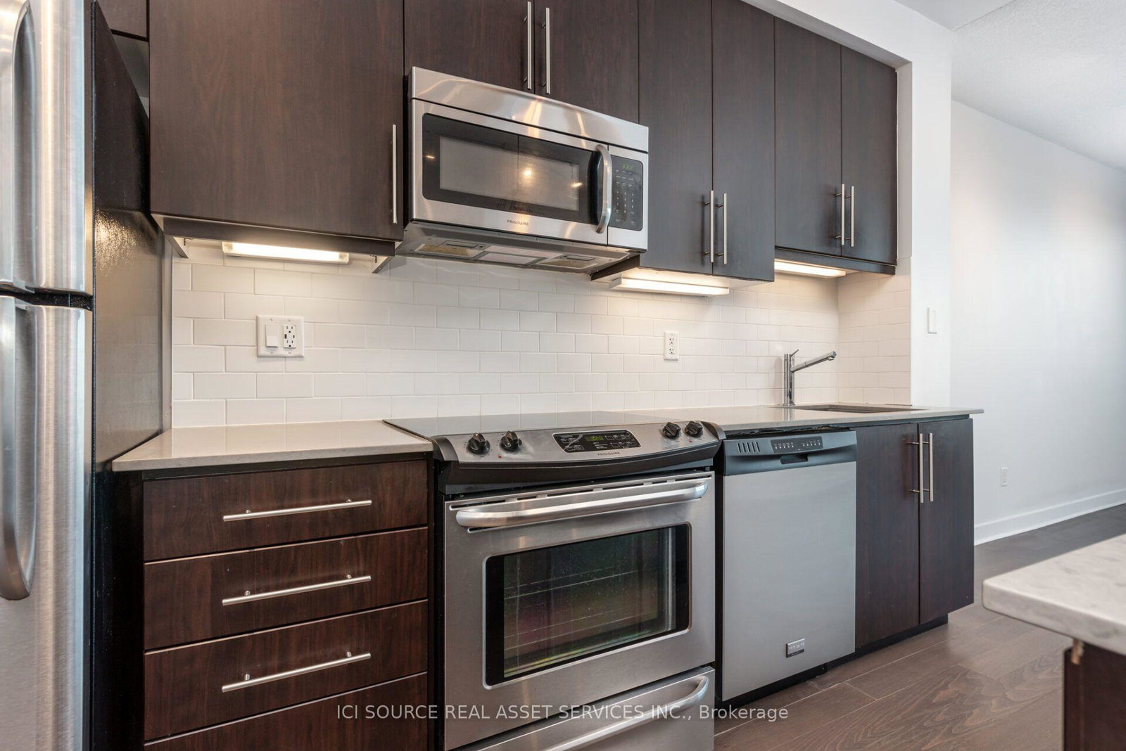 1169-queen-street-w-toronto-toronto-ontario-c13638116