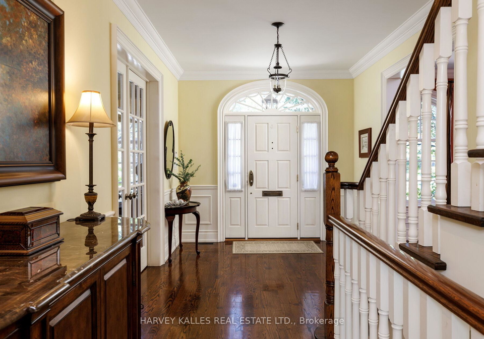17-sagewood-drive-toronto-north-york-ontario-c13638166