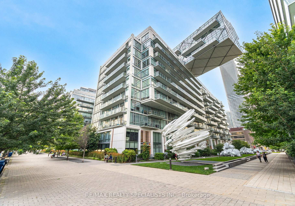 29-queens-quay-e-toronto-toronto-ontario-c13638298