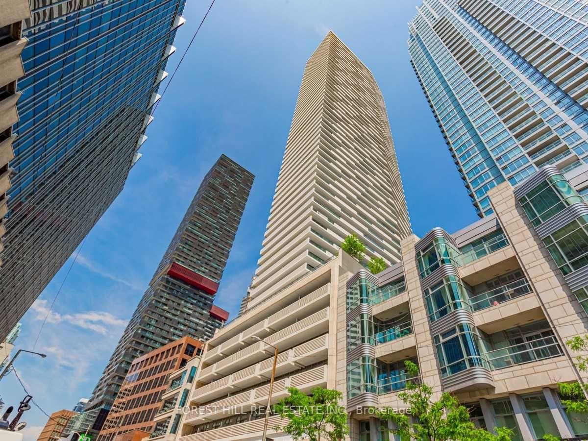 2221-yonge-street-toronto-toronto-ontario-c13638304