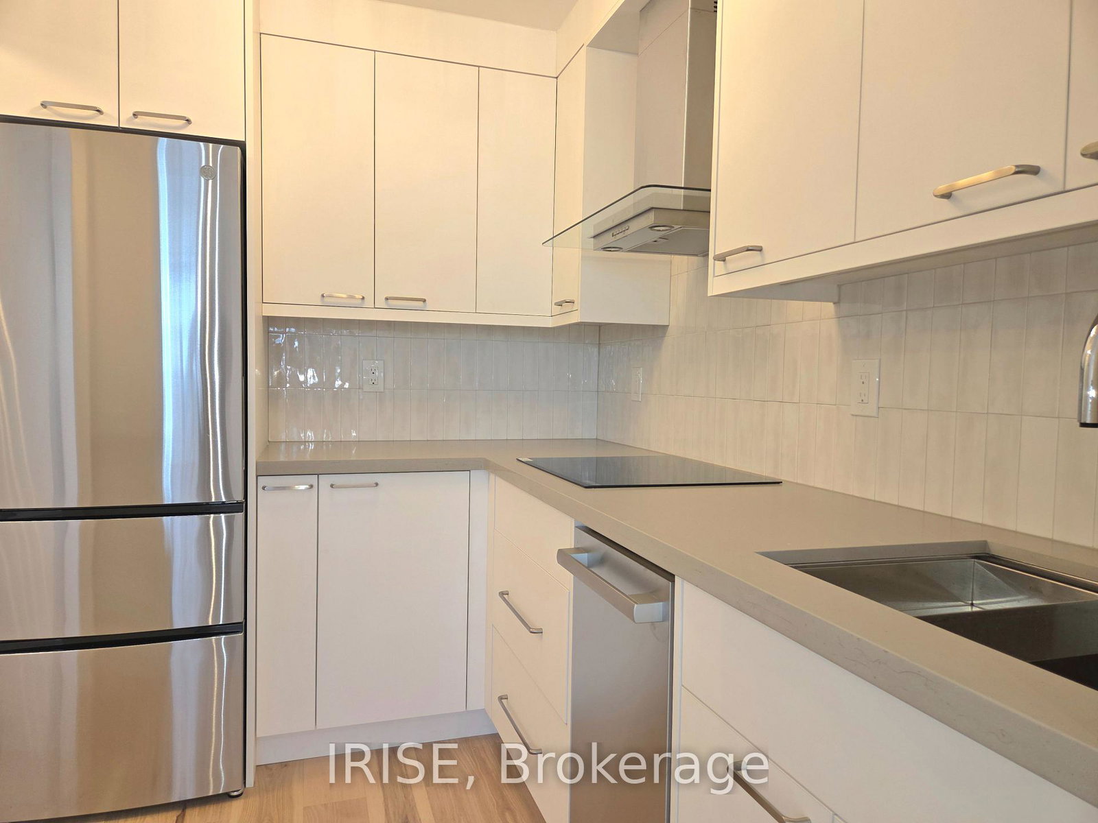 89-mccaul-street-toronto-toronto-ontario-c13638684