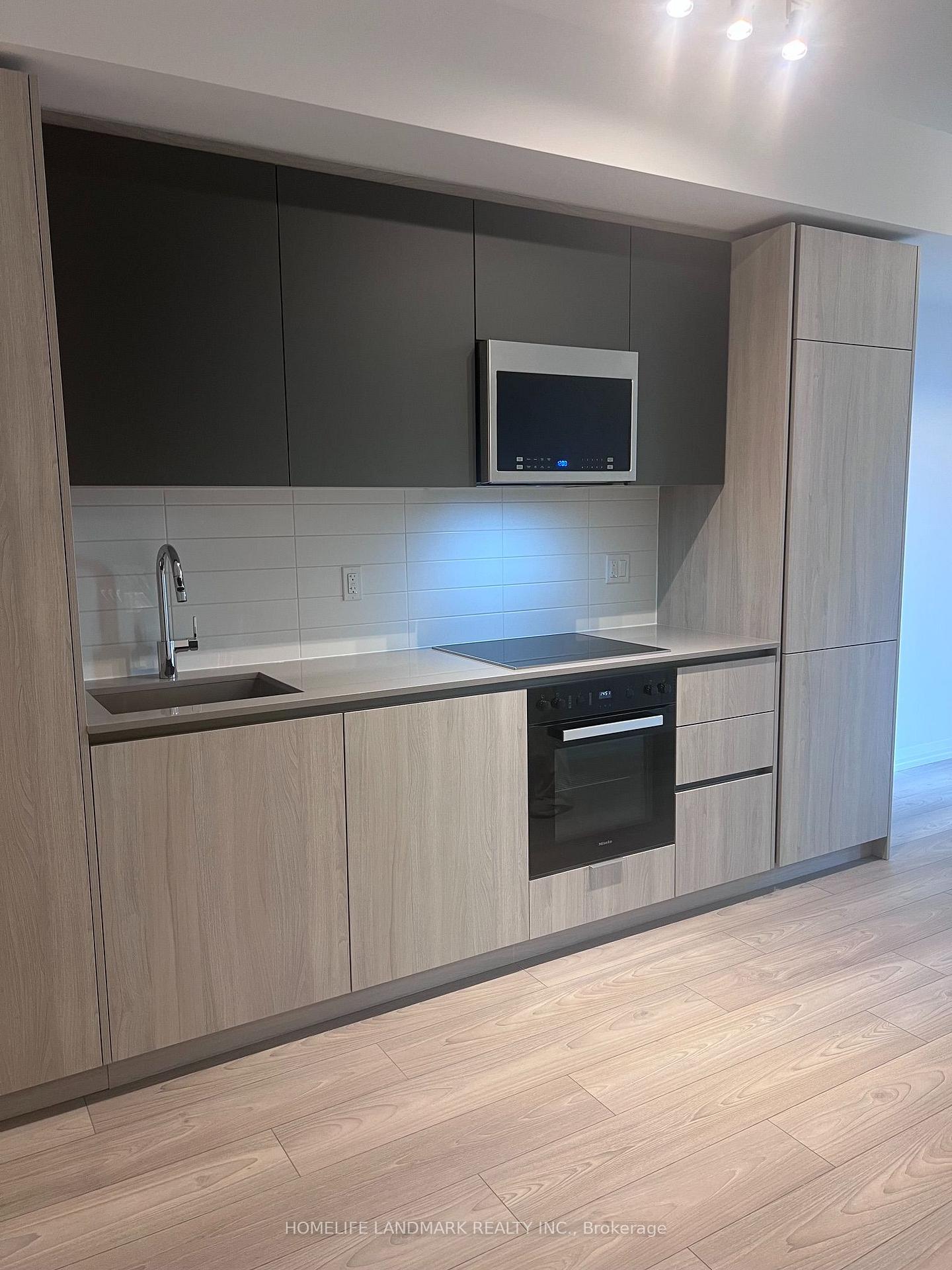 400-king-street-w-toronto-toronto-ontario-c13638804