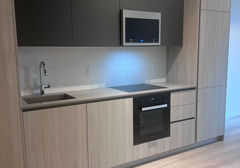 400-king-street-w-toronto-toronto-ontario-c13638804