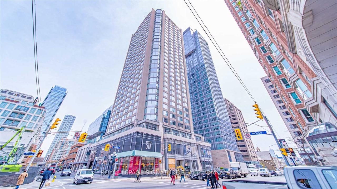 155-yorkville-avenue-toronto-toronto-ontario-c13638916