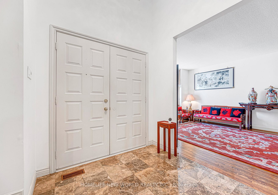 4-tarbert-road-toronto-north-york-ontario-c13639042