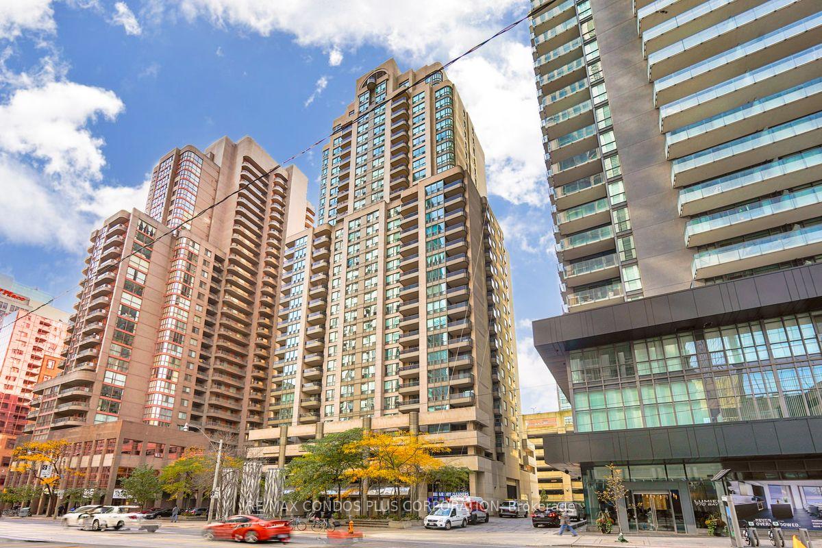 750-bay-street-toronto-toronto-ontario-c13639200