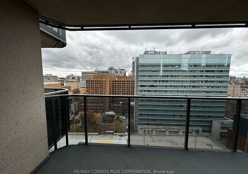 750-bay-street-toronto-toronto-ontario-c13639200