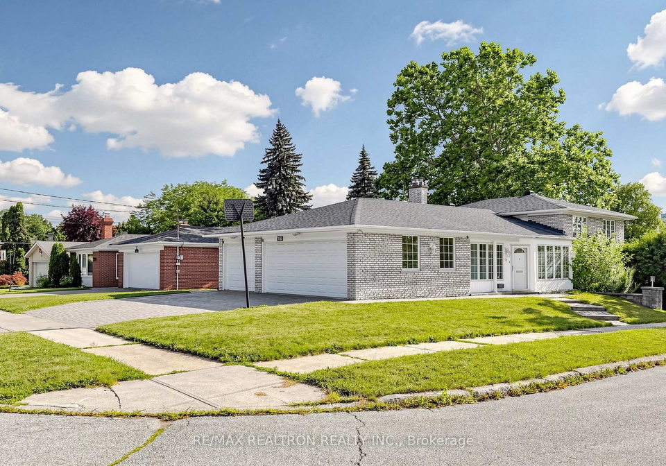 18-olsen-drive-toronto-north-york-ontario-c13639322