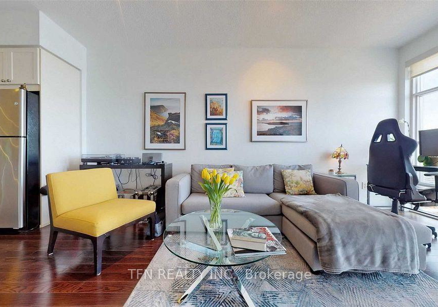 2191-yonge-street-toronto-toronto-ontario-c13639344