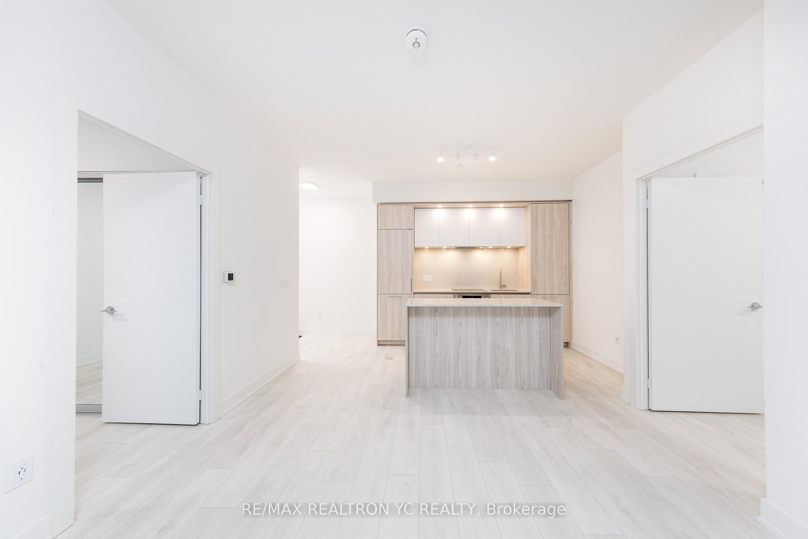 15-mercer-street-toronto-toronto-ontario-c13639712