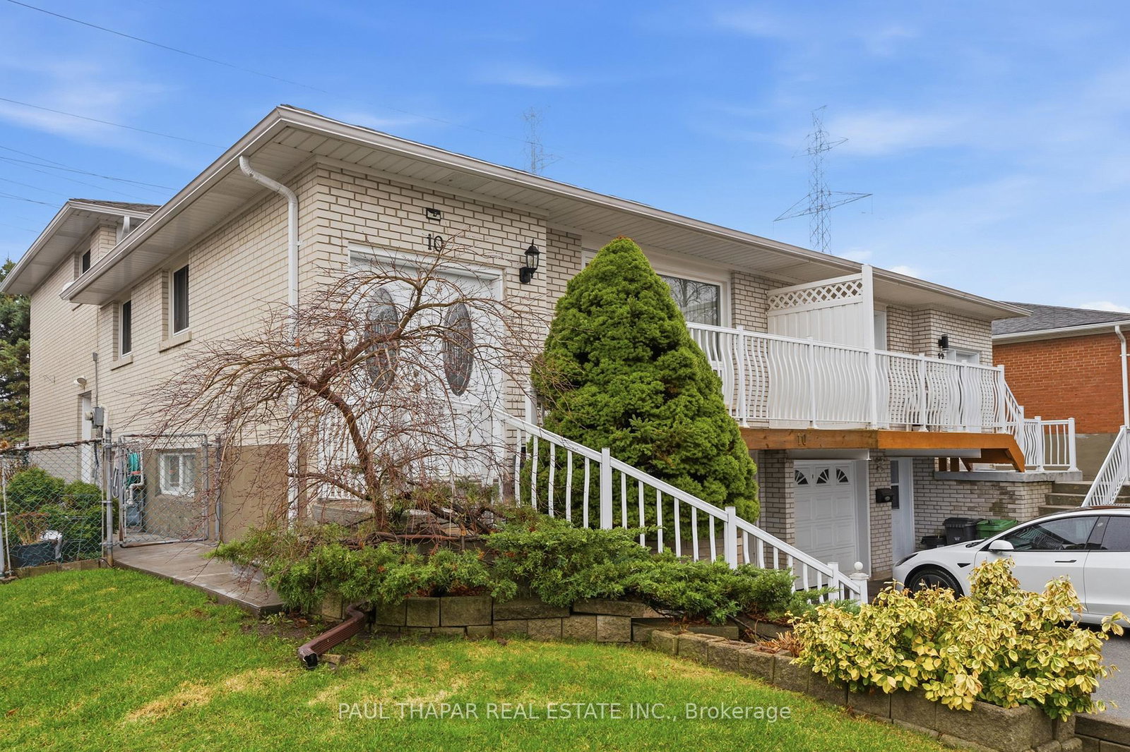 10-castlebury-crescent-toronto-north-york-ontario-c13639806