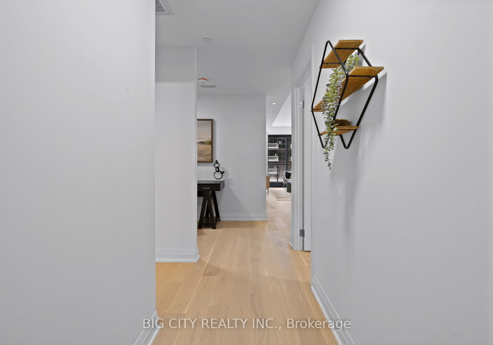 33-frederick-todd-way-toronto-east-york-ontario-c13639816