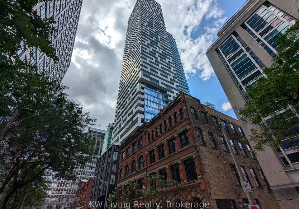 20-lombard-street-toronto-toronto-ontario-c13639878
