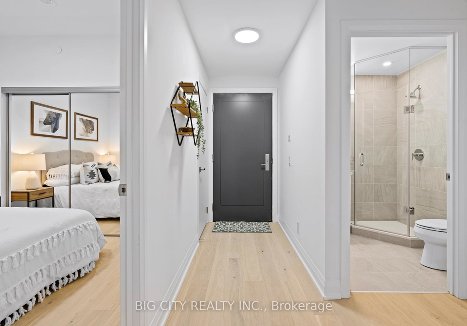 33-frederick-todd-way-toronto-east-york-ontario-c13639922