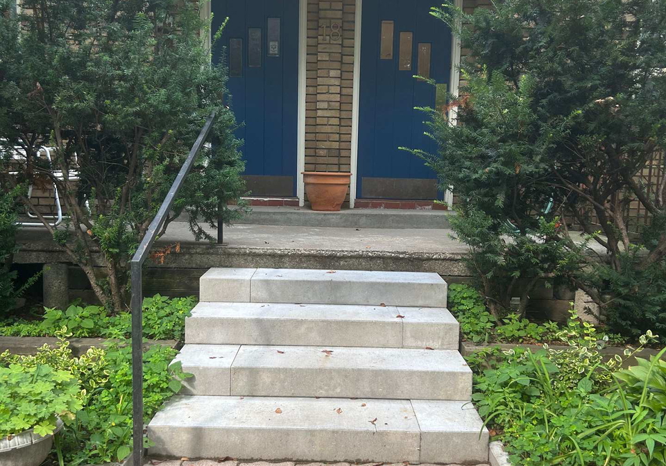 18-delaware-avenue-toronto-toronto-ontario-c13639928