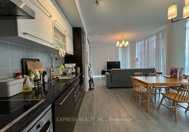 770-bay-street-toronto-toronto-ontario-c13640428