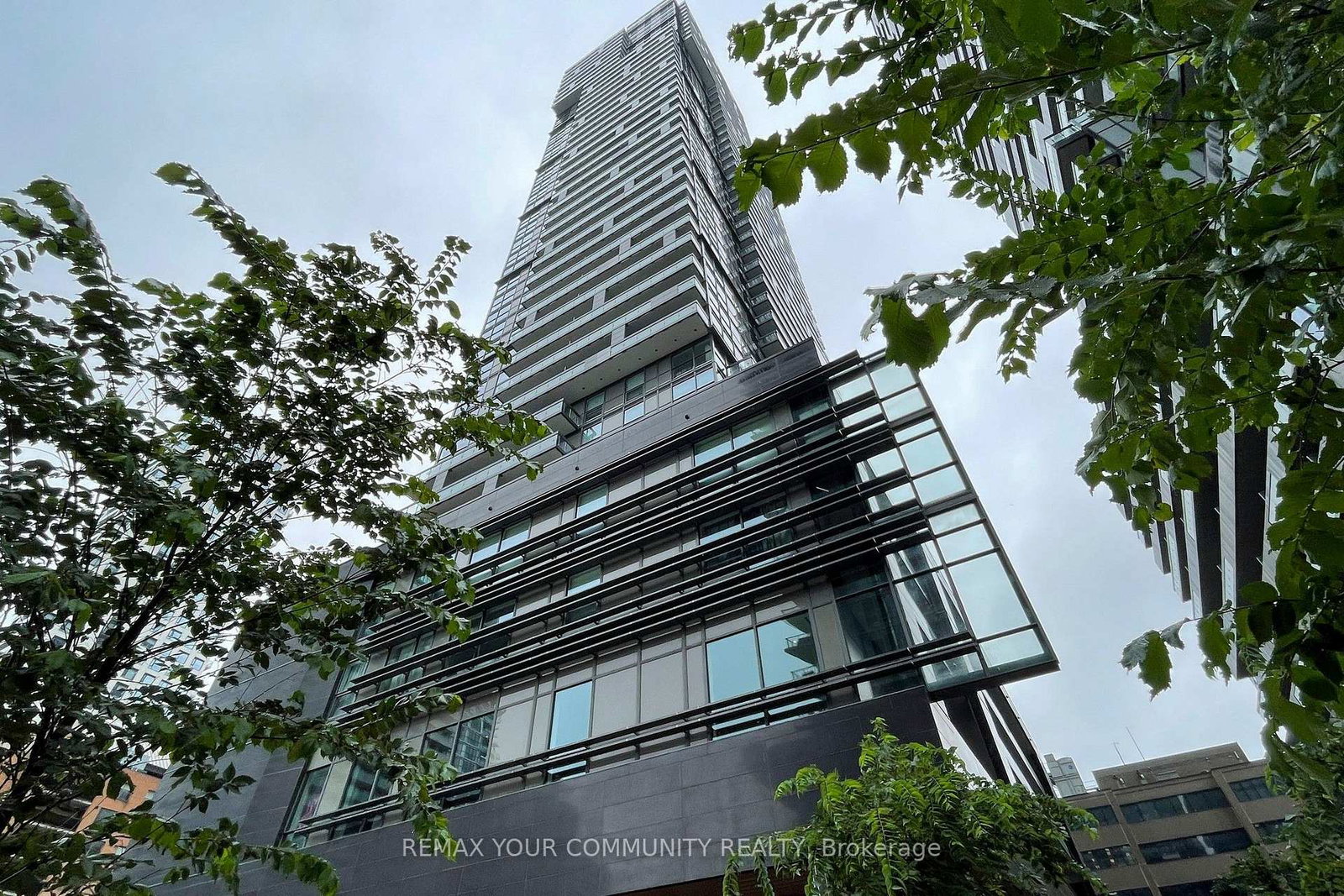 39-roehampton-avenue-toronto-toronto-ontario-c13640500