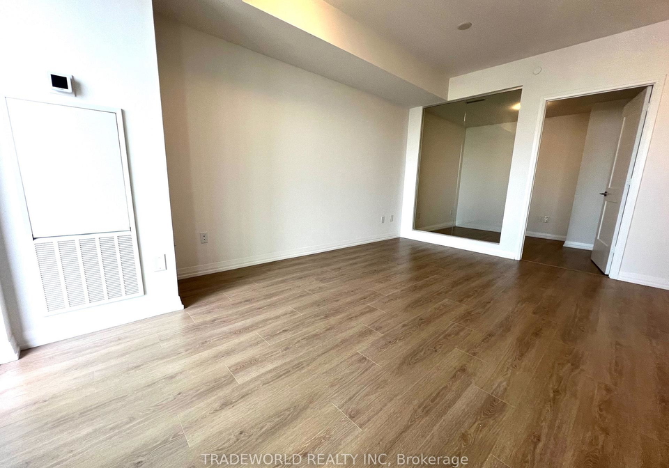 28-widmer-street-toronto-toronto-ontario-c13640600