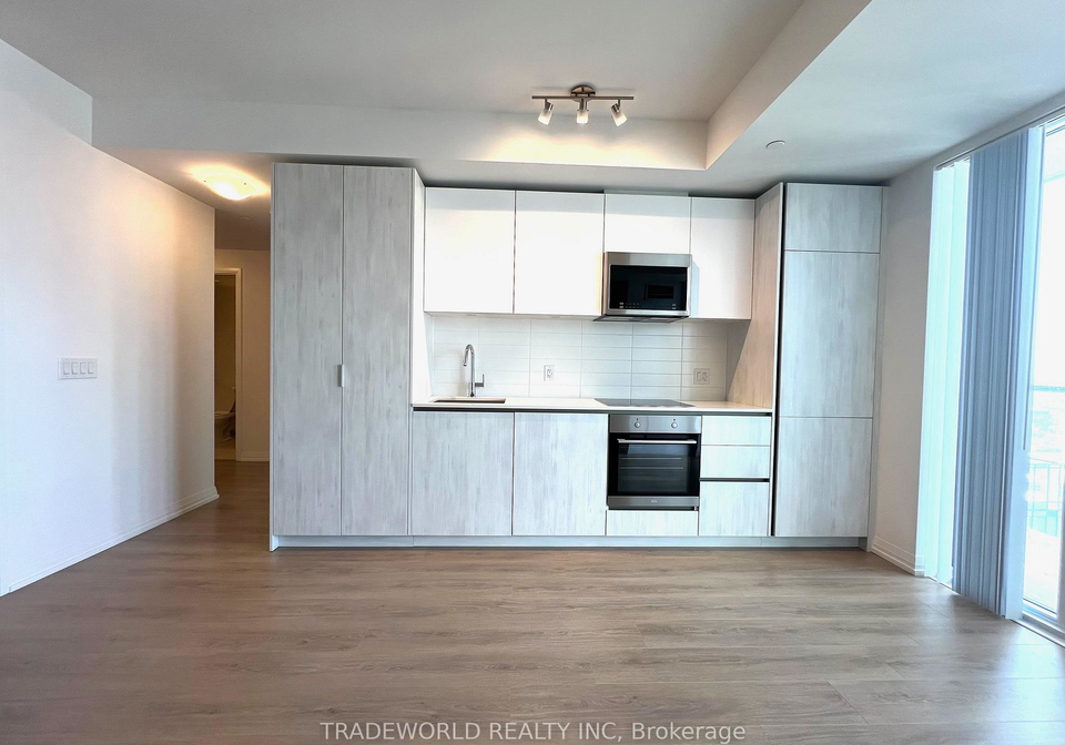28-widmer-street-toronto-toronto-ontario-c13640600