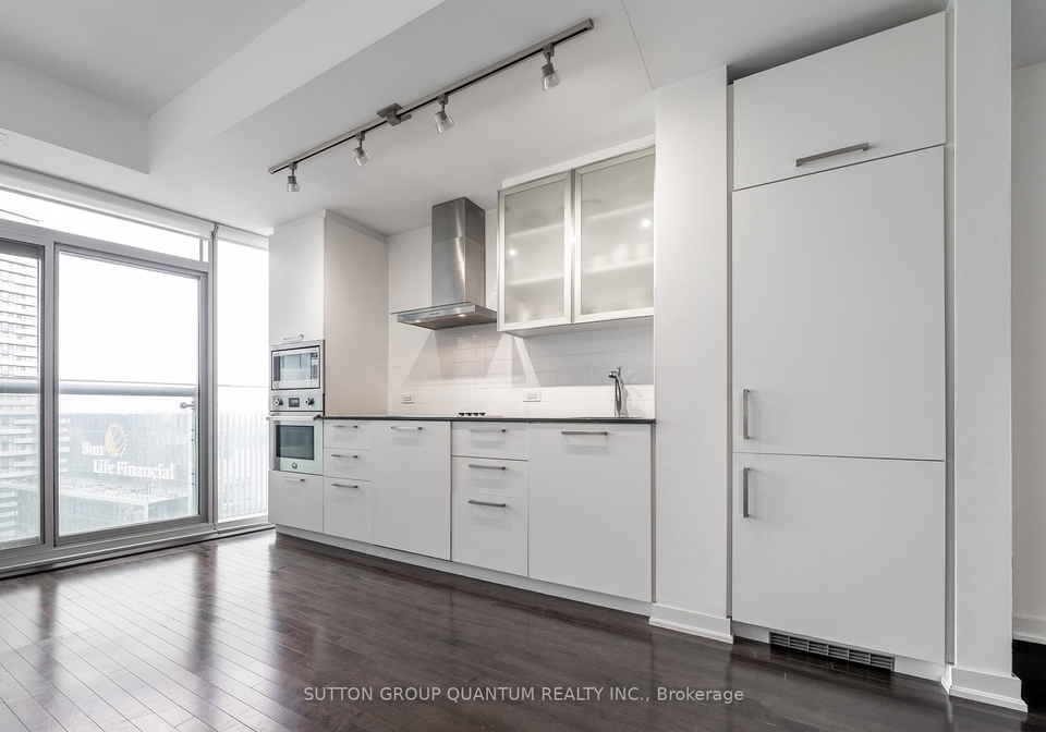 12-york-street-toronto-toronto-ontario-c13640678
