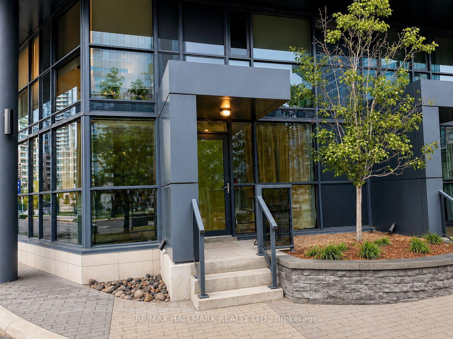 352-front-street-toronto-toronto-ontario-c13640714