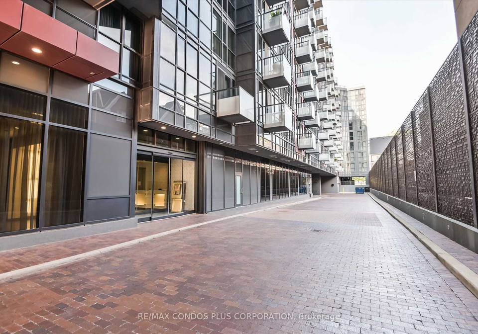 560-front-street-w-toronto-toronto-ontario-c13640790