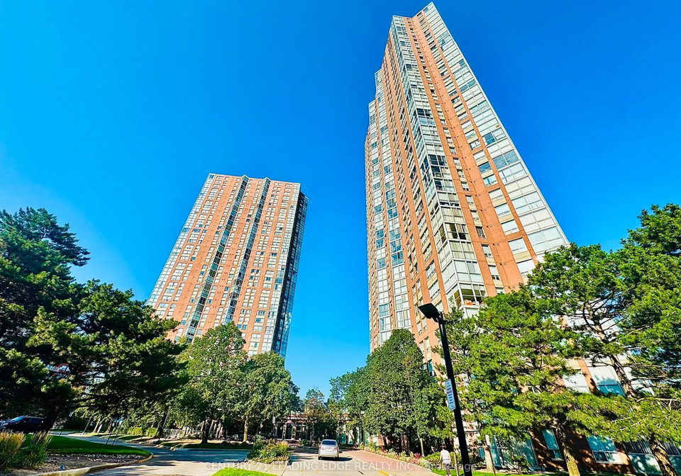 7-concorde-place-toronto-north-york-ontario-c13640804