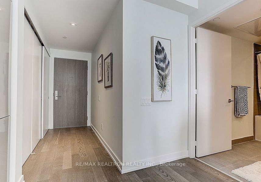 161-roehampton-avenue-toronto-toronto-ontario-c13640882