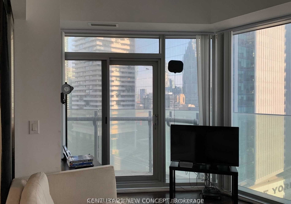 14-york-street-toronto-toronto-ontario-c13641024