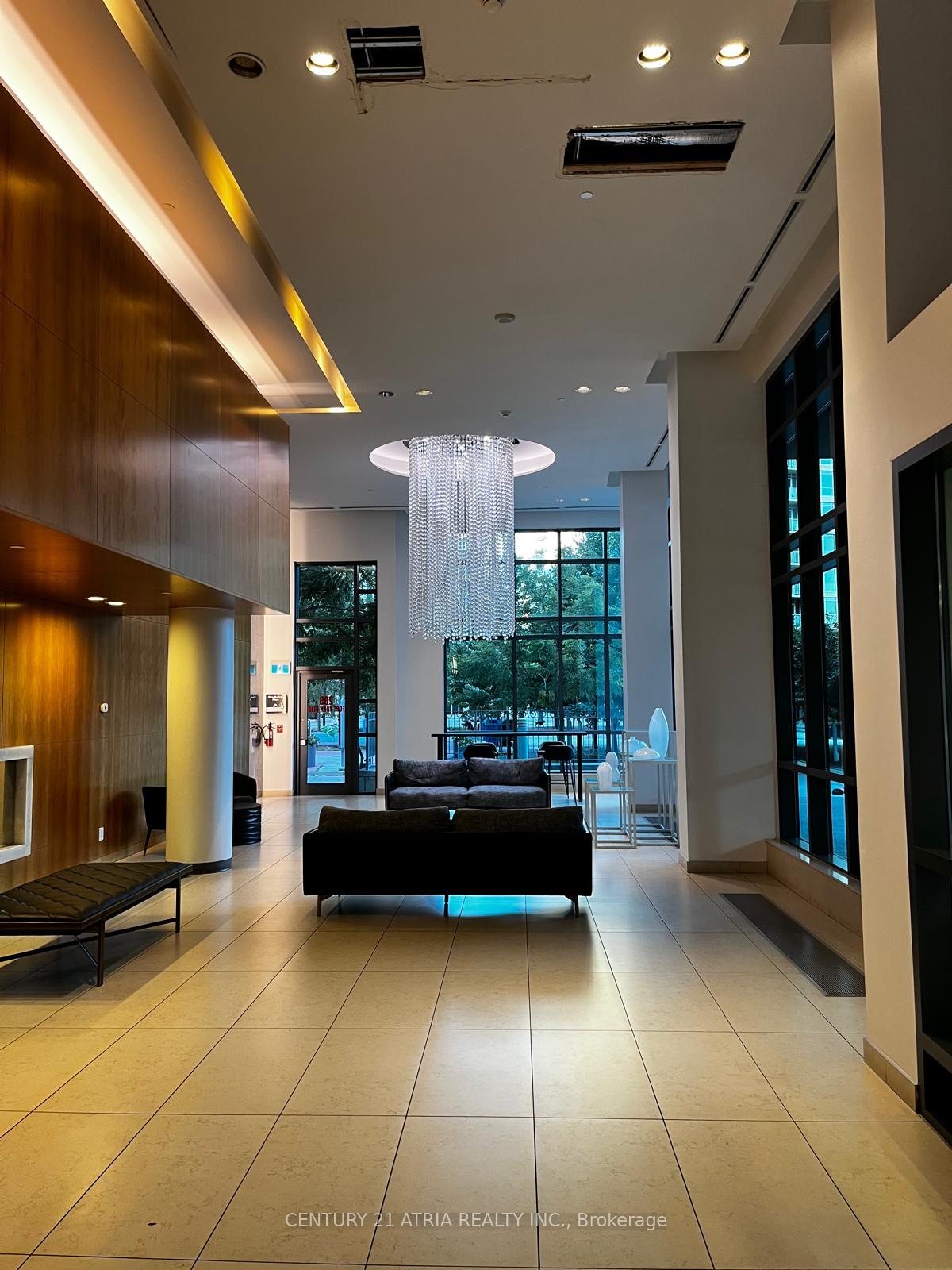 209-fort-york-boulevard-se-toronto-toronto-ontario-c13641246