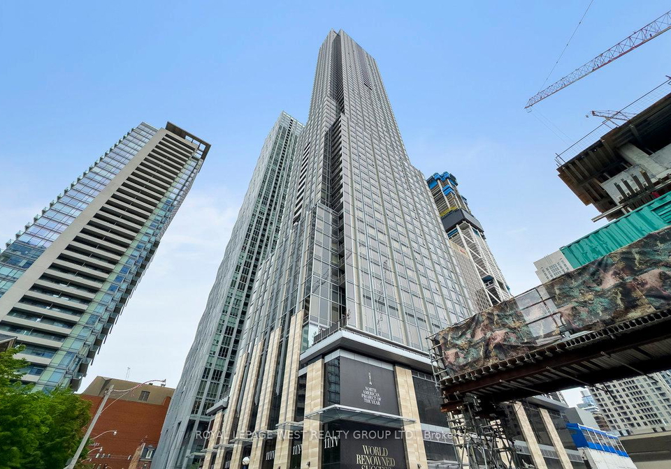 11-yorkville-avenue-toronto-toronto-ontario-c13641278