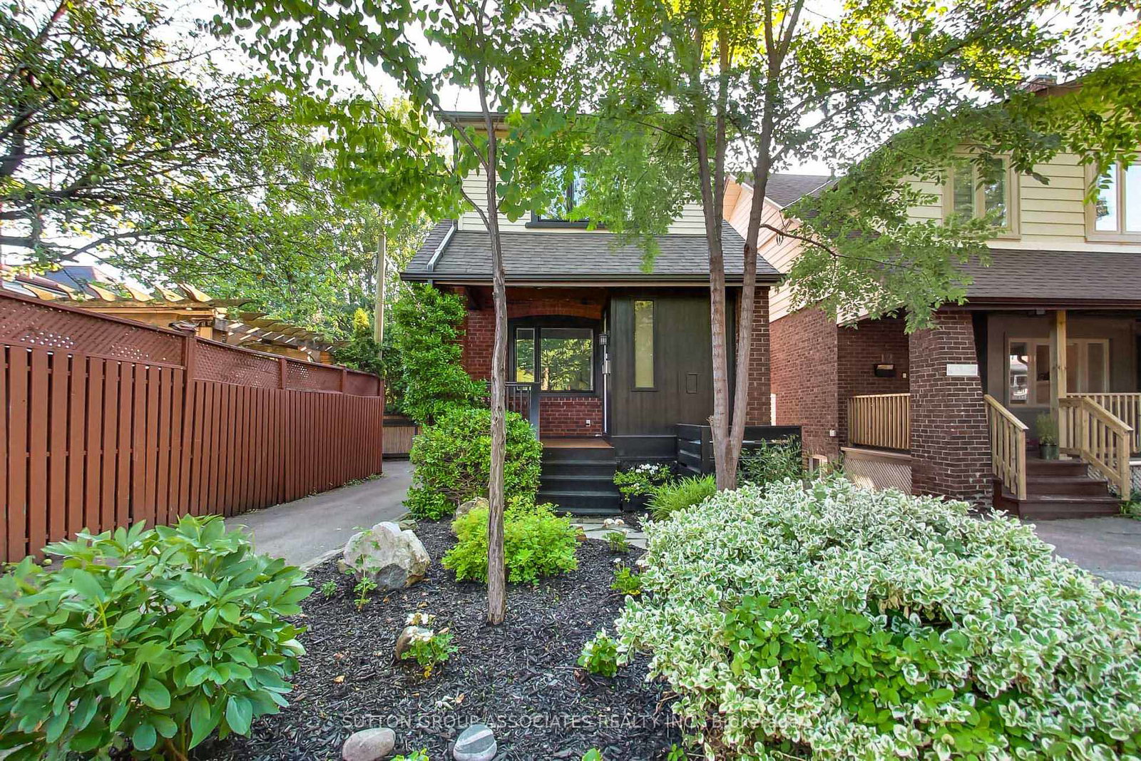 10-winnett-avenue-toronto-toronto-ontario-c13641346