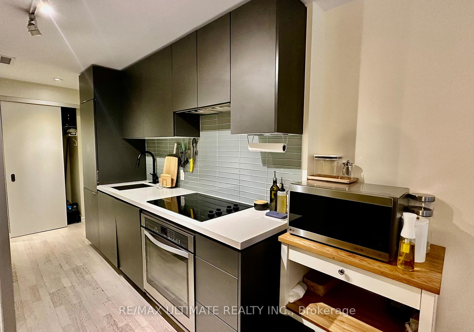 60-colborne-street-toronto-toronto-ontario-c13641514