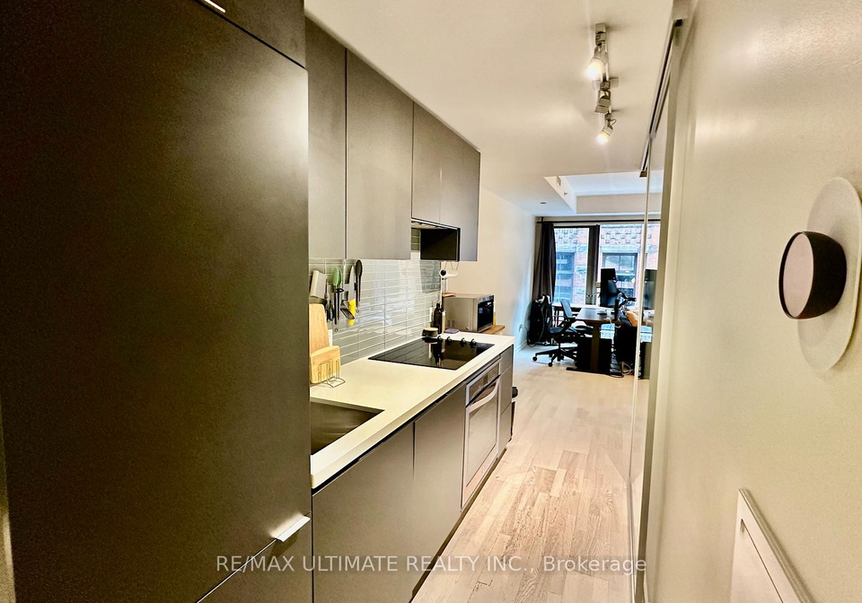 60-colborne-street-toronto-toronto-ontario-c13641514