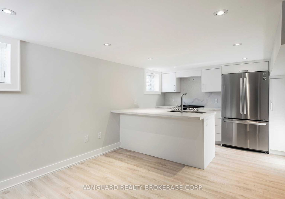 187-brooke-avenue-toronto-toronto-ontario-c13641604