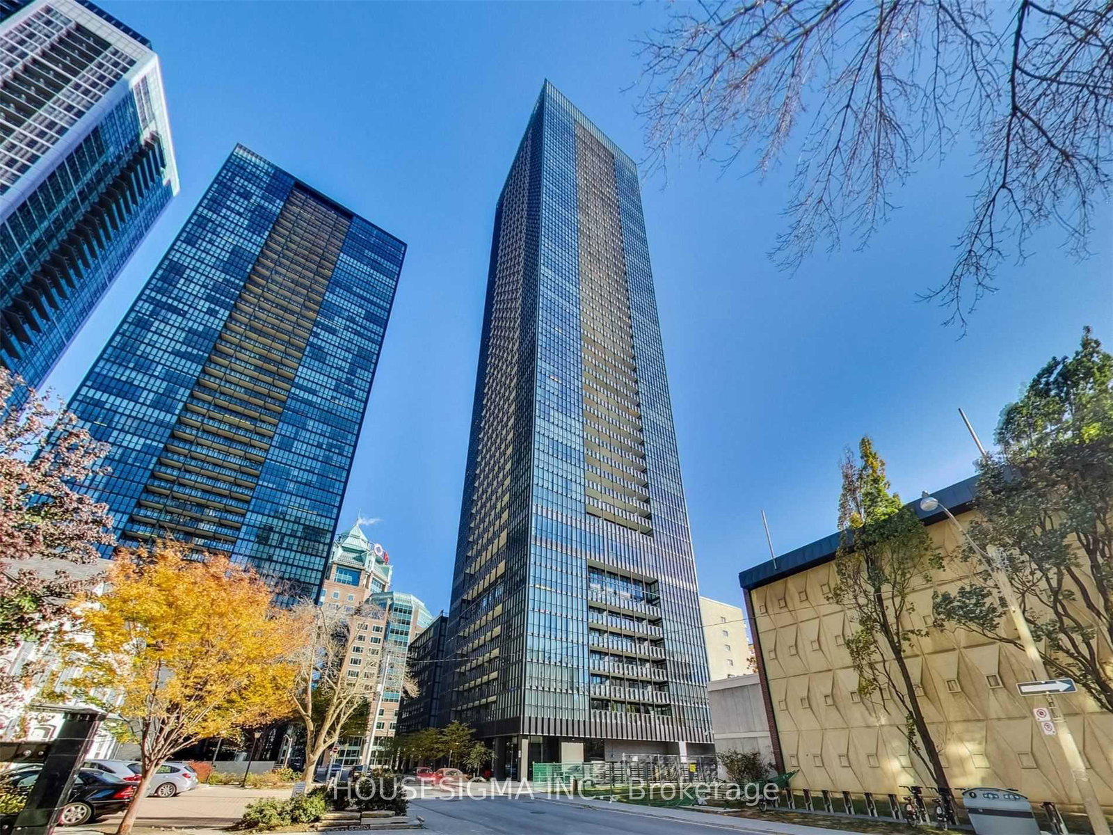101-charles-street-e-toronto-toronto-ontario-c13641644