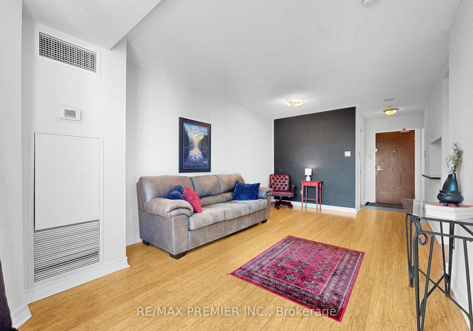 1055-bay-street-toronto-toronto-ontario-c13641774