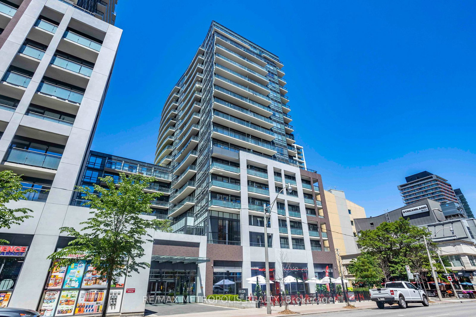 460-adelaide-street-e-toronto-toronto-ontario-c13641818