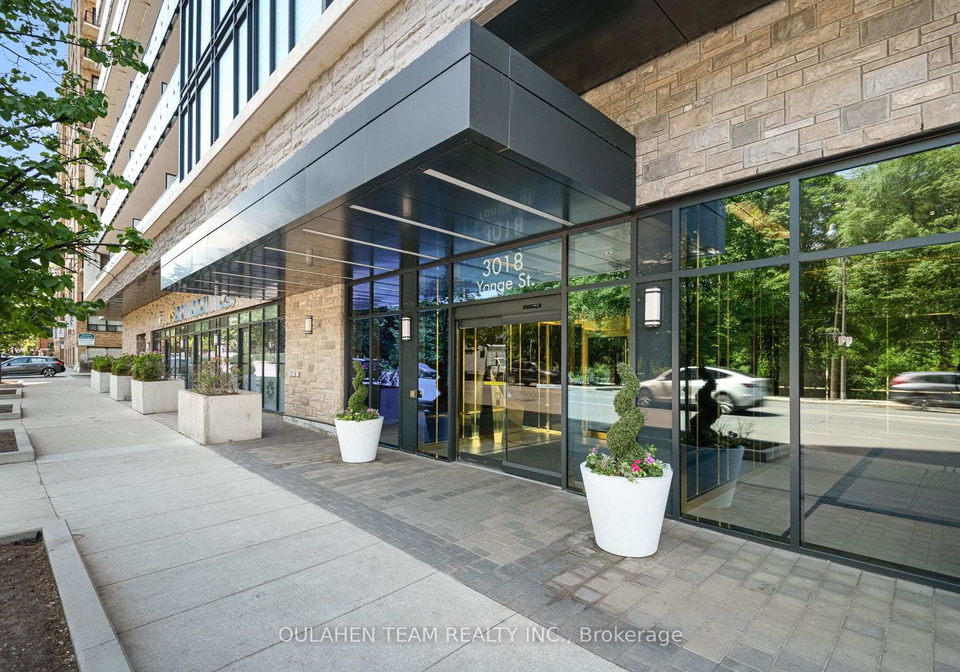 3018-yonge-street-toronto-toronto-ontario-c13641878