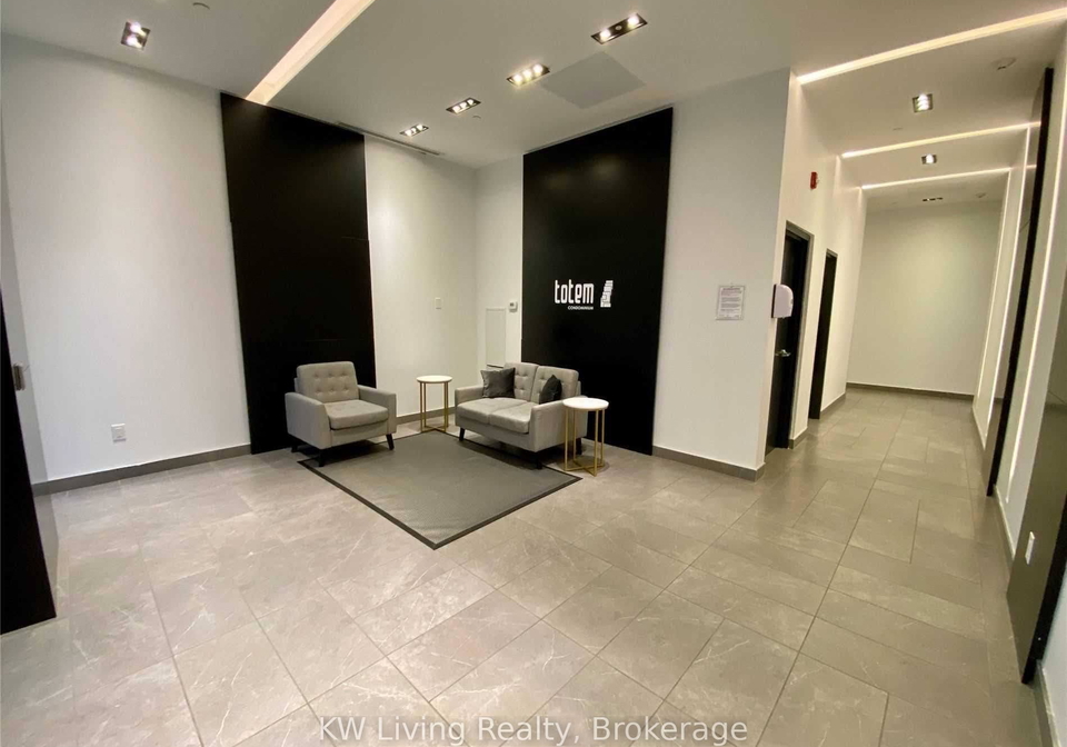 17-dundonald-street-toronto-toronto-ontario-c13642114