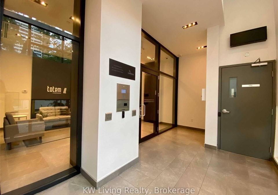 17-dundonald-street-toronto-toronto-ontario-c13642114