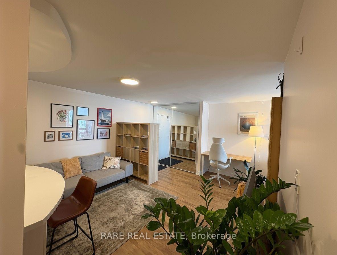 105-mccaul-street-toronto-toronto-ontario-c13642170