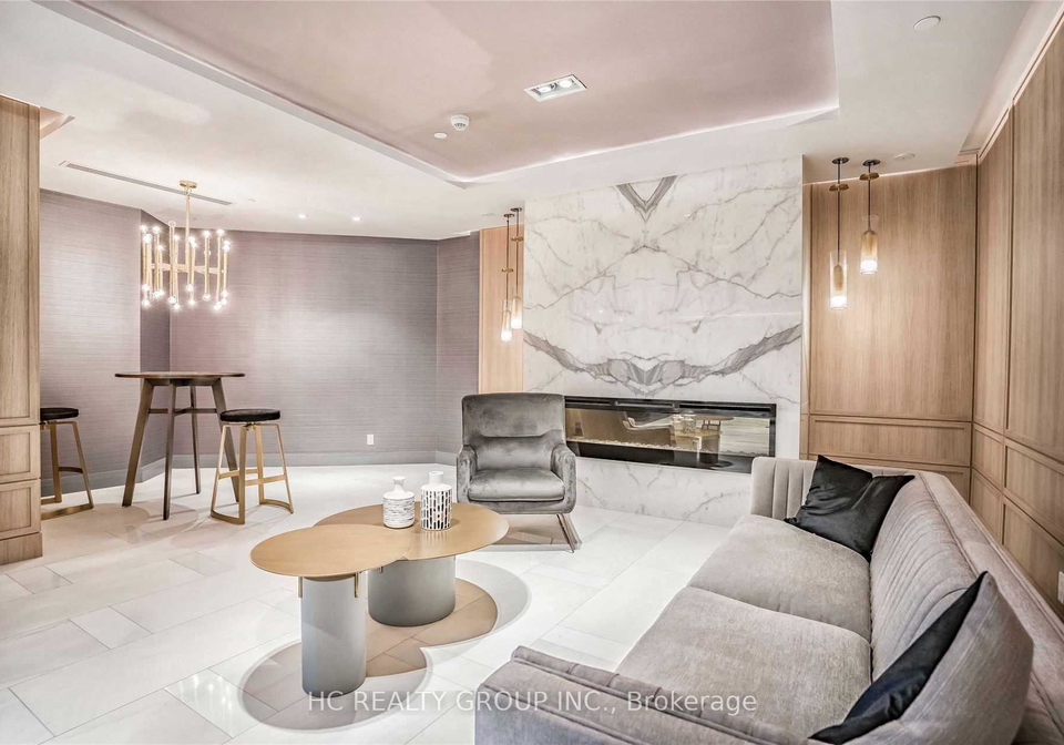 621-sheppard-avenue-e-toronto-north-york-ontario-c13642276