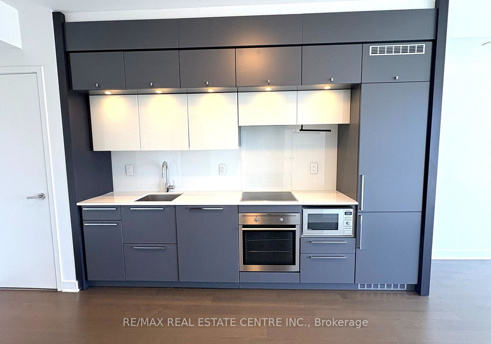 15-grenville-street-toronto-toronto-ontario-c13642408