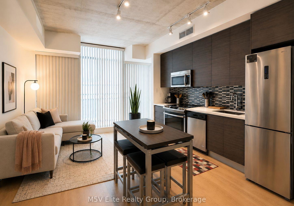 111-bathurst-street-toronto-toronto-ontario-c13642410