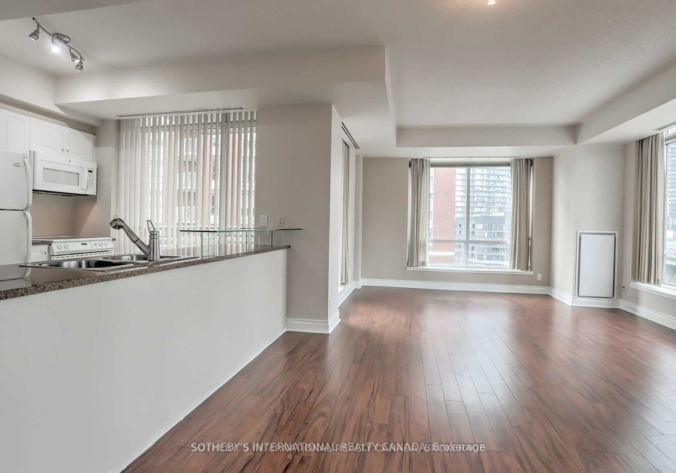 500-queens-quay-w-toronto-toronto-ontario-c13642468