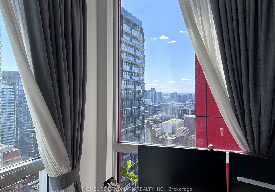 318-richmond-street-w-toronto-toronto-ontario-c13642682